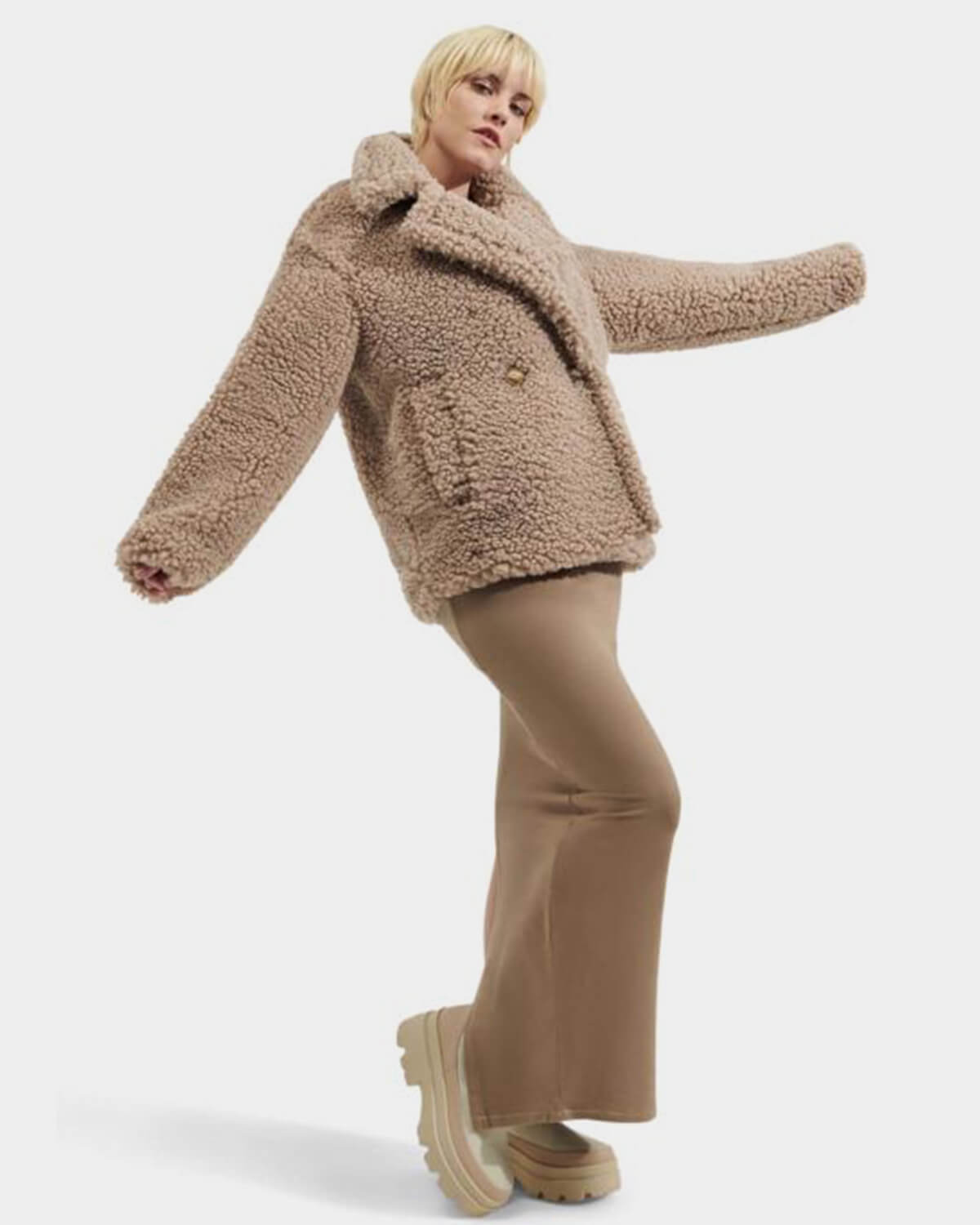 Γυναικείο Παλτό Ugg - Gertrude Short Teddy φωτογραφία