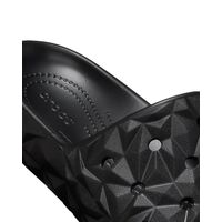 Crocs - Classic Geometric v2 Slides  