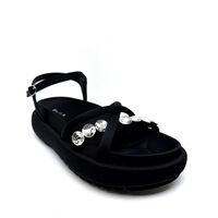 Favela - Ada Platforms 