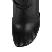 Jeffrey Campbell - Conform-02 Boots 