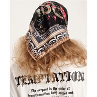 Peace And Chaos - Γυναικείο Φουλάρι Temptation