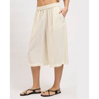 Collectiva Noir - Nora Bermuda 