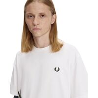 Fred Perry - Textured Laurel Wreath T-Shirt 