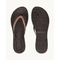 Ilse Jacobsen - Essential Flip Flop Prune