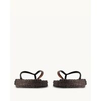 Ilse Jacobsen - Essential Flip Flop Prune