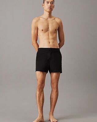 Calvin Klein - Medium Tailored   