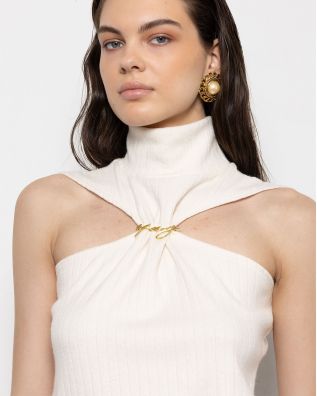 Mallory The label - Whiskey moon Off Shoulder Turtleneck With Mallory Pin 