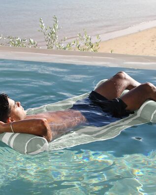 Sunnylife - Mesh Hammock Float Seagrass Stripe