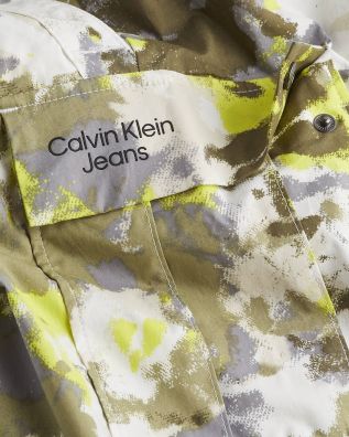 Calvin Klein - Washed Cargo Woven Shorts  