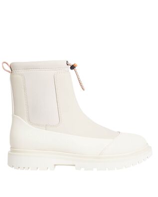 Calvin Klein - Chunky Combat Chelsea Boot Rub