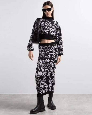 Versace Jeans Couture - 75Hafm25Cm27N 75Dpm06 Wo Jacq Graffiti F7 Sweater