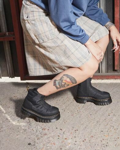 Γυναικεία Μποτάκια Dr Martens - Audrick Chelsea QLTD Rubberised Leather & Warm Quilted