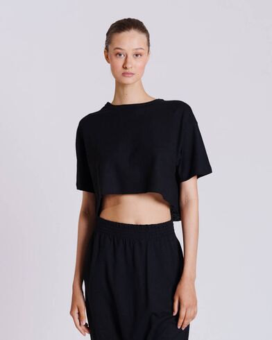 Collectiva Noir - Cropi Tee  