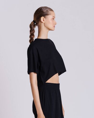Collectiva Noir - Cropi Tee  
