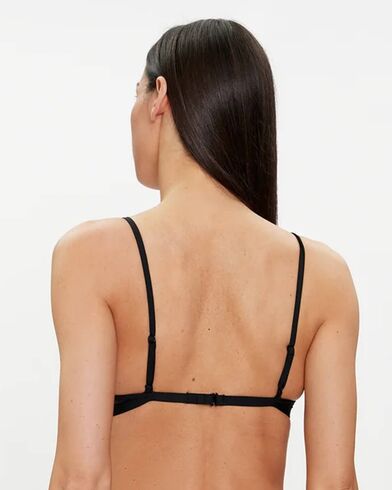 Calvin Klein - Triangle    