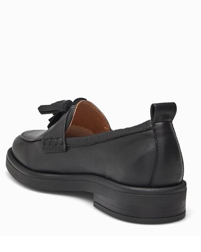 Pavement - Shelly Tassel Loafers 