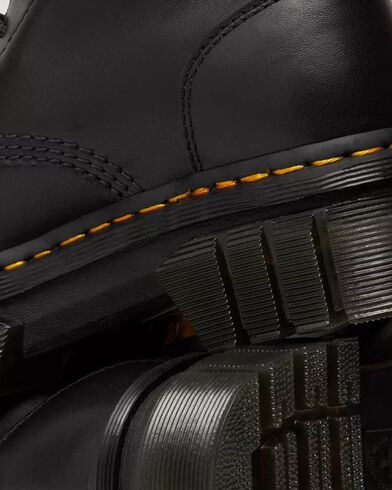 Dr Martens - Audrick 8-Eye Boot Nappa Lux Booties