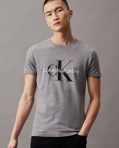 Calvin Klein - Core Monogram Slim Tee   