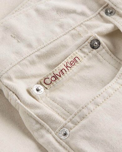 Calvin Klein - Dad Jean   