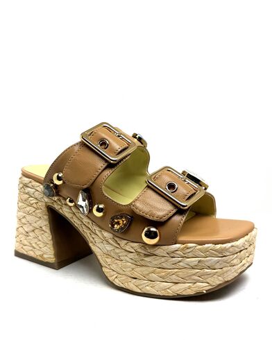 Favela - Valencia Heels 