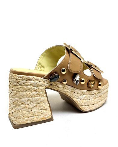 Favela - Valencia Heels 