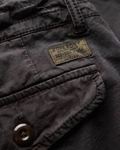 Superdry - D2 Ovin Parachute Light Shorts   