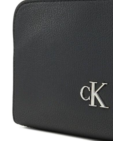 Γυναικεία Τσάντα Calvin Klein - Minimal Monogram Camera 20