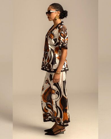 Peace And Chaos - Ornamental Pants - Jacquard   