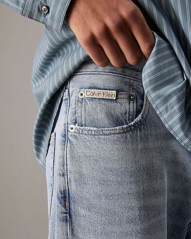 Calvin Klein - Dad Jean   