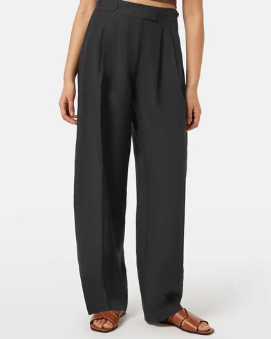 Scotch &amp; Soda - Quinn Mid-Rise Pleat Front Pant   