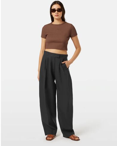 Scotch &amp; Soda - Quinn Mid-Rise Pleat Front Pant   