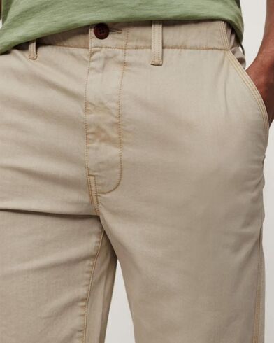 Superdry - D2 Ovin Vintage International Shorts   