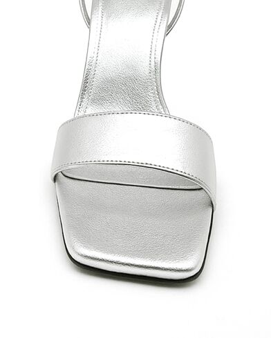 Jeffrey Campbell - Run It Heels 