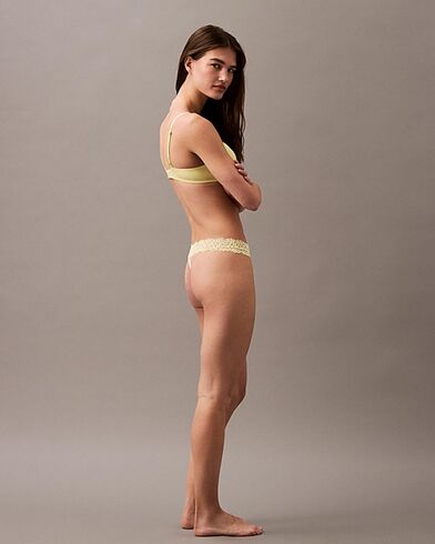 Calvin Klein - Thong   