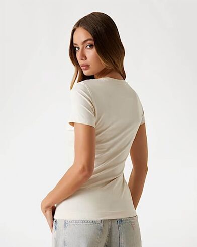 Γυναικεία Κοντομάνικη Μπλούζα Guess - Ss Triangle Flowers