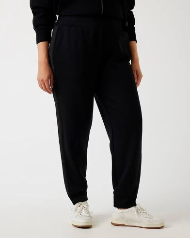 Παντελόνι jogger Guess - New Victoire Scuba