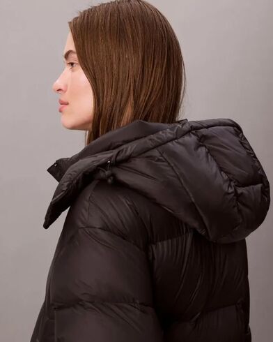Calvin Klein - Essential Midweight Puffer Jacket  