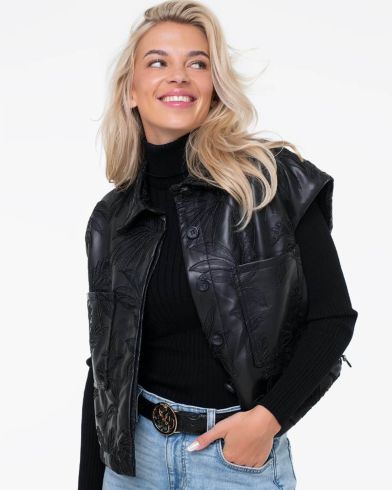 Guess - Chantal Pu Embro Vest