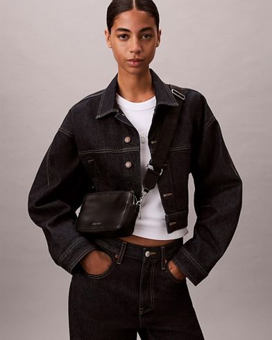 Γυναικεία Τσάντα Calvin Klein - Webbing Double Strap Camera