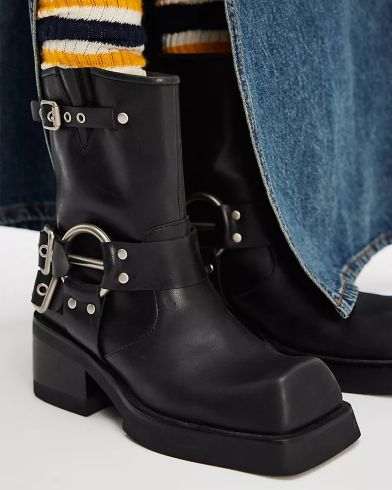 Jeffrey Campbell - Stubborn Booties   