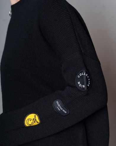 Collectiva Noir - No8 Pins Top