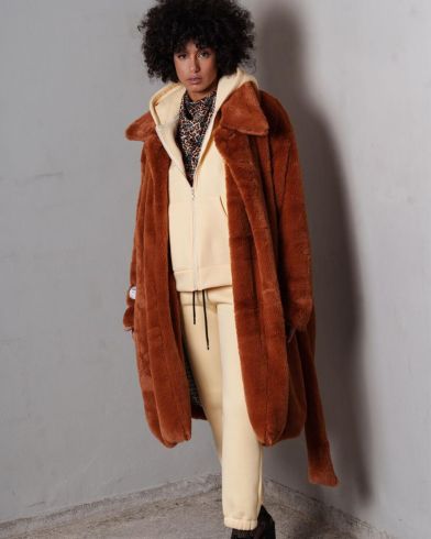 Collectiva Noir - London Fur Coat