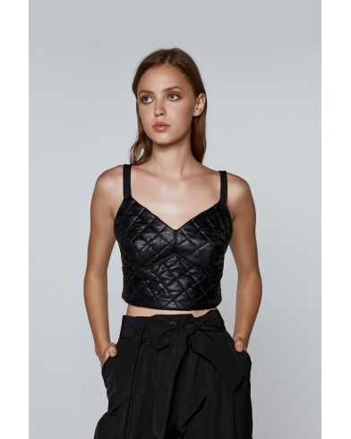 Eight - 2091 Quilted Crop Top 