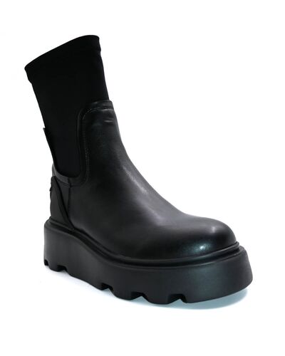 Γυναικεία Μποτάκια Favela - All Stud