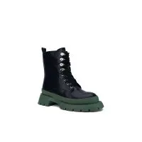 Γυναικεία Μποτάκια με Κορδόνια και Τρακτερωτή Σόλα Favela - Sixx